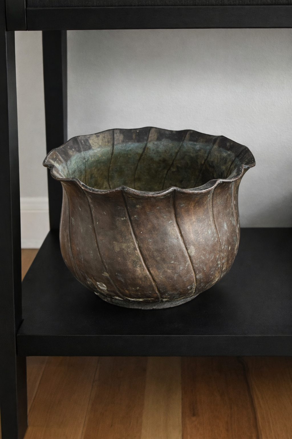 Antique Scalloped Decorative Planter