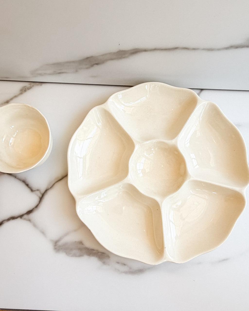 Vintage Spode Porcelain scalloped Serving Platter Ivory 6 Section Relish Tray