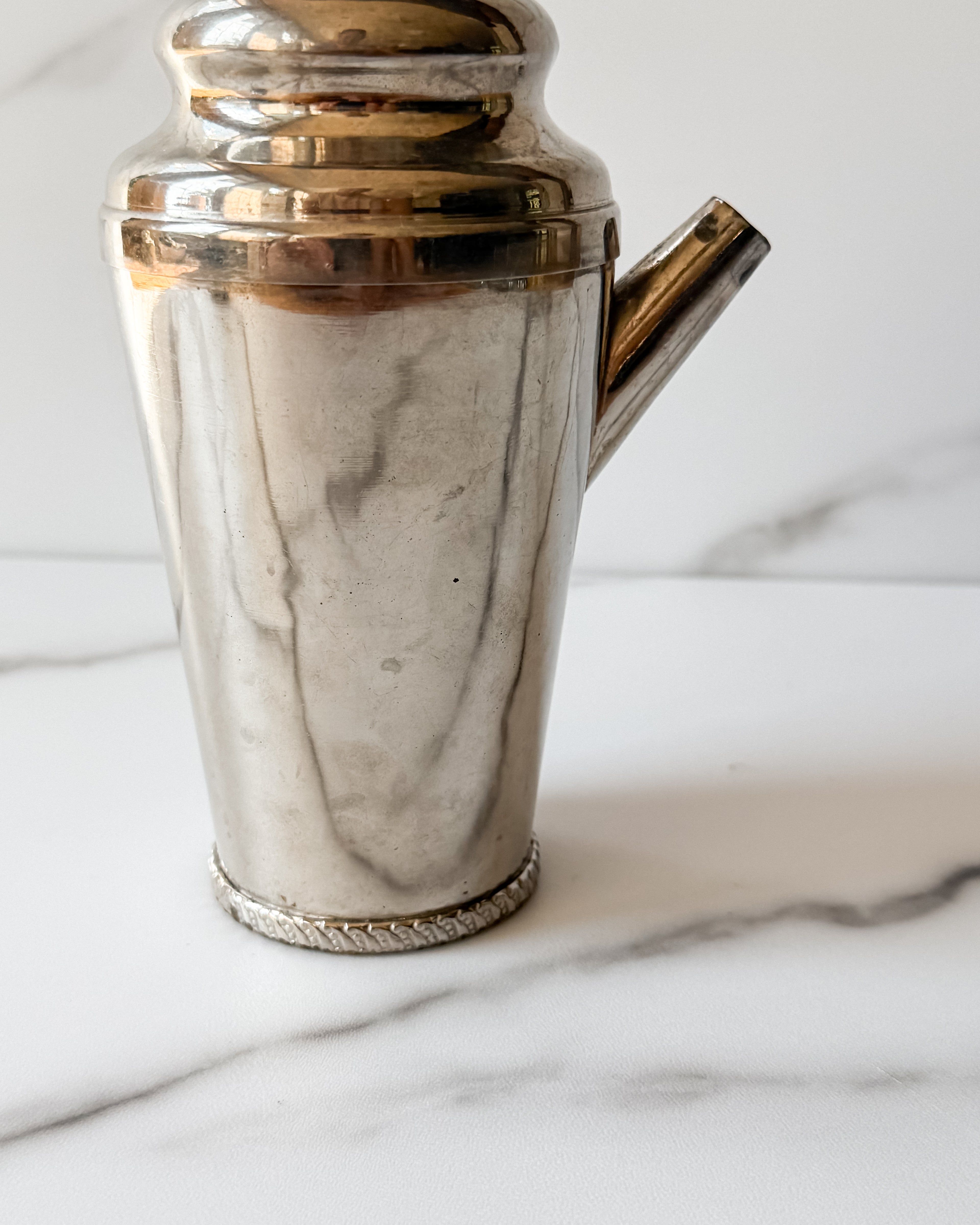 Vintage Silver Plate Cocktail Shaker with Pour Spout Art Deco Barware