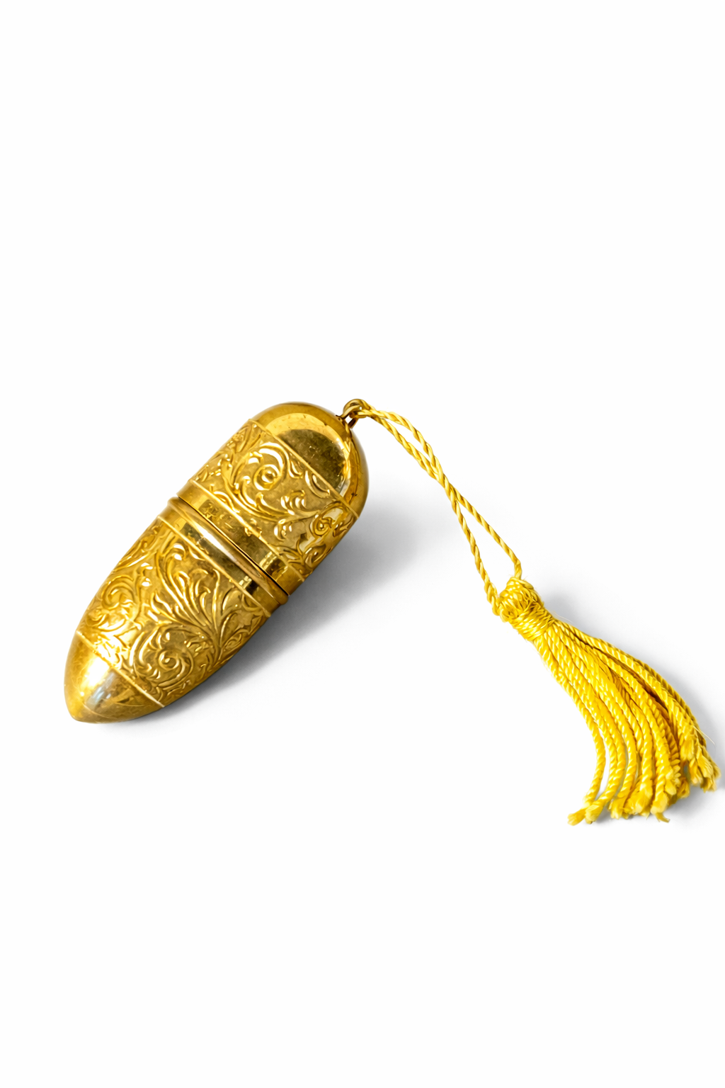 Vintage Thimble Holder with Tassle