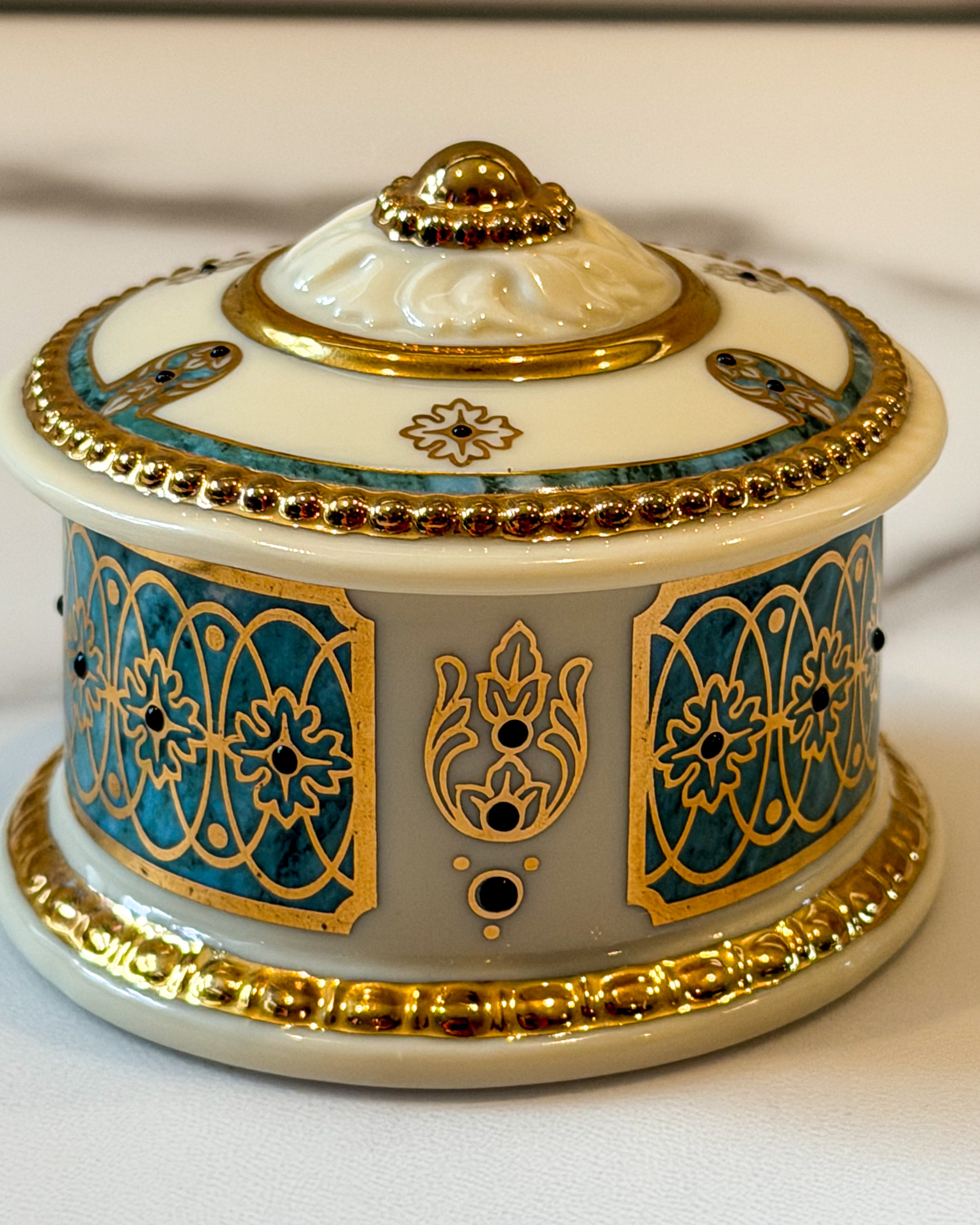 Lenox Majestic Royal Marble Lidded Trinket Box | Ivory, Blue & Gold Porcelain Keepsake Box