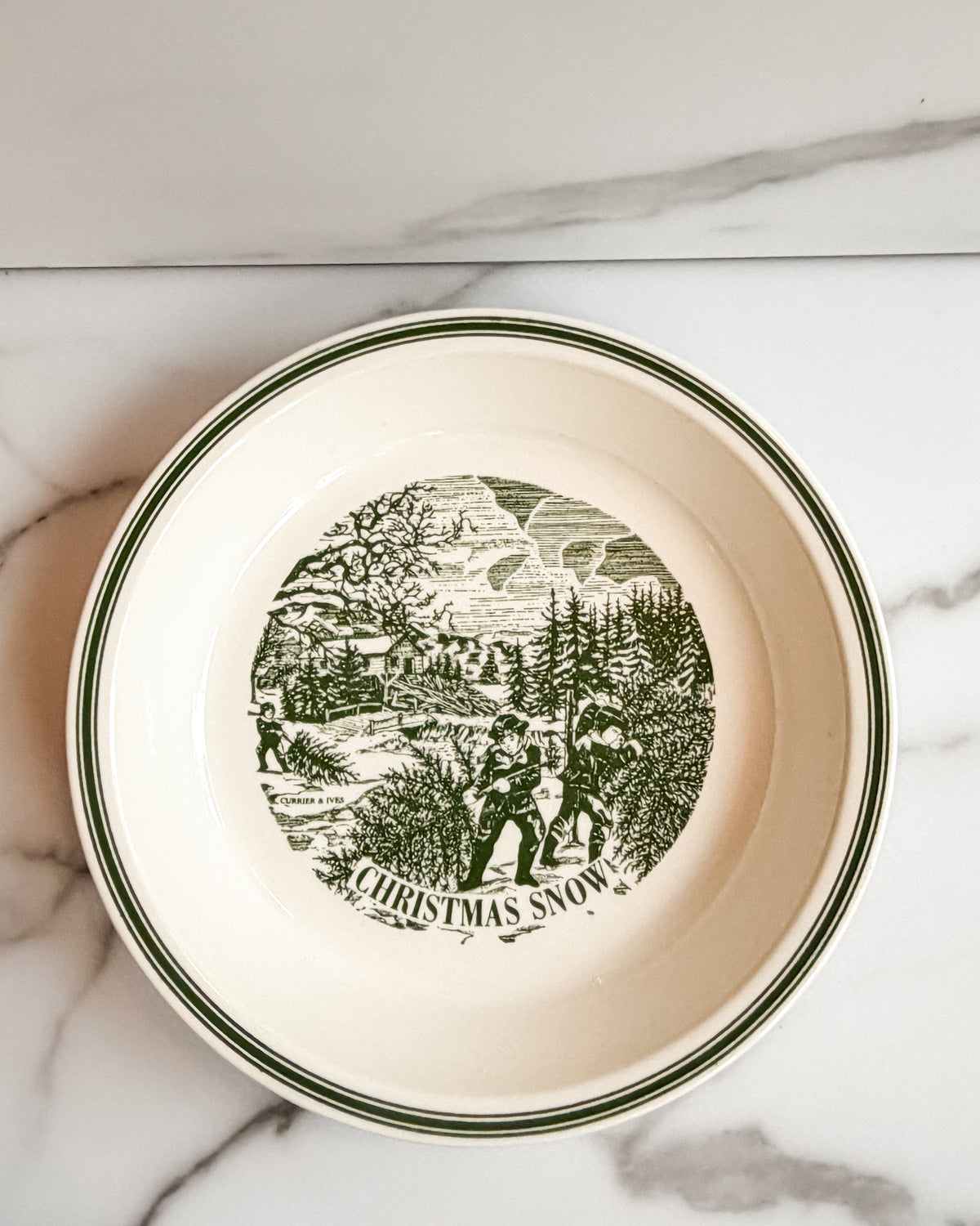 Vintage Currier & Ives “Christmas Snow” 10” Pie Plate Green & White