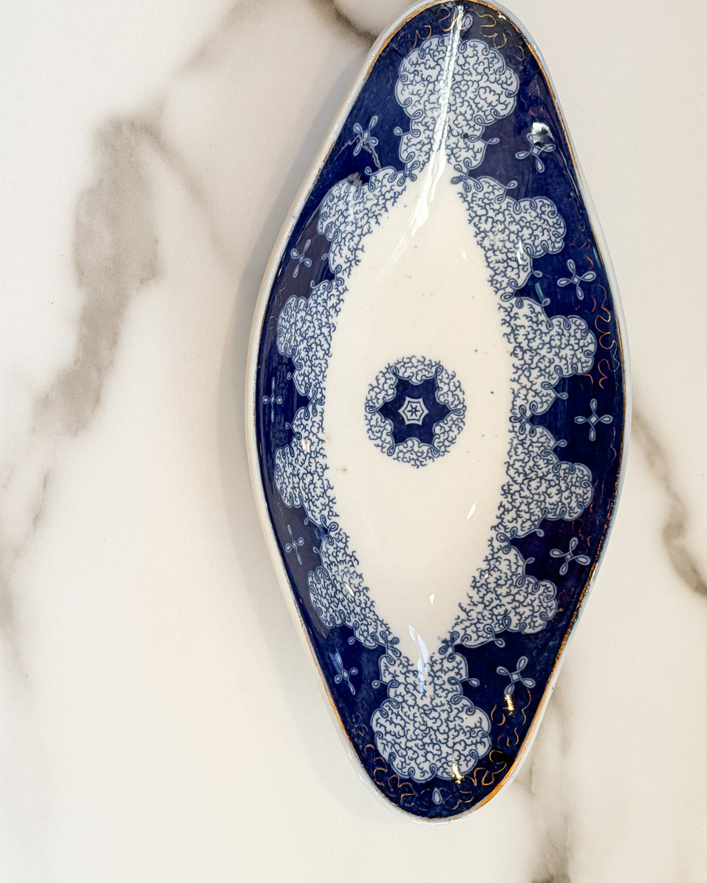 Antique German Flow Blue Persian Moss Serving Dishes with Gold Trim – Blue & White China – Set of 2