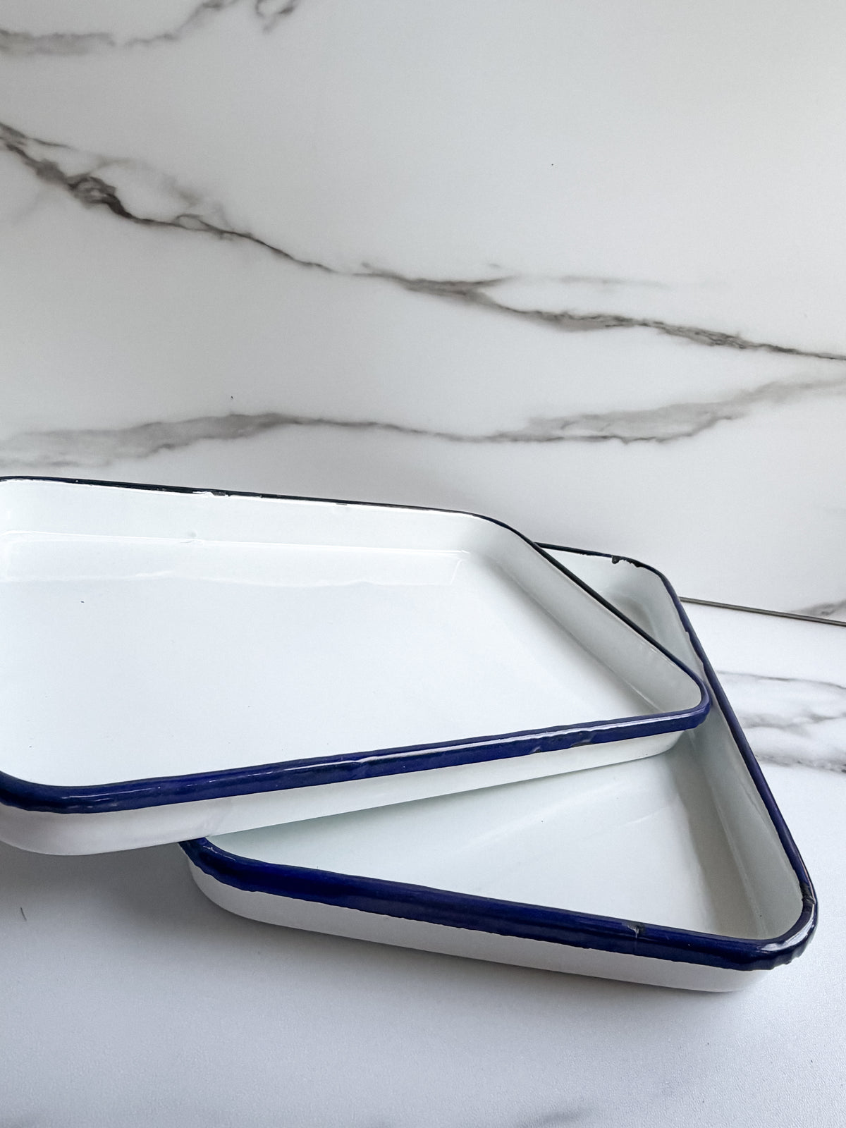 Vintage White Enamelware Trays with Cobalt Blue Rim , Set of 2 , 10.5” x 7.5