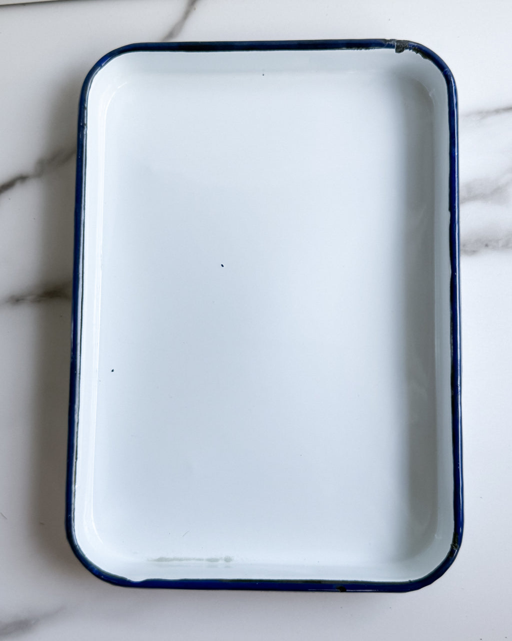 Vintage White Enamelware Trays with Cobalt Blue Rim , Set of 2 , 10.5” x 7.5