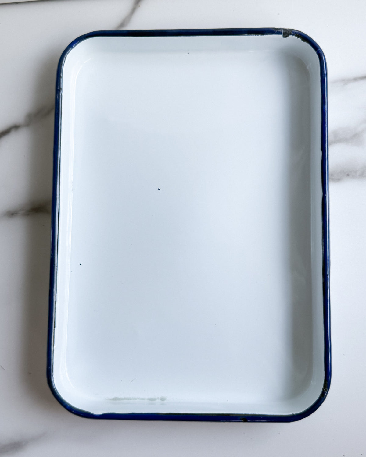 Vintage White Enamelware Trays with Cobalt Blue Rim , Set of 2 , 10.5” x 7.5