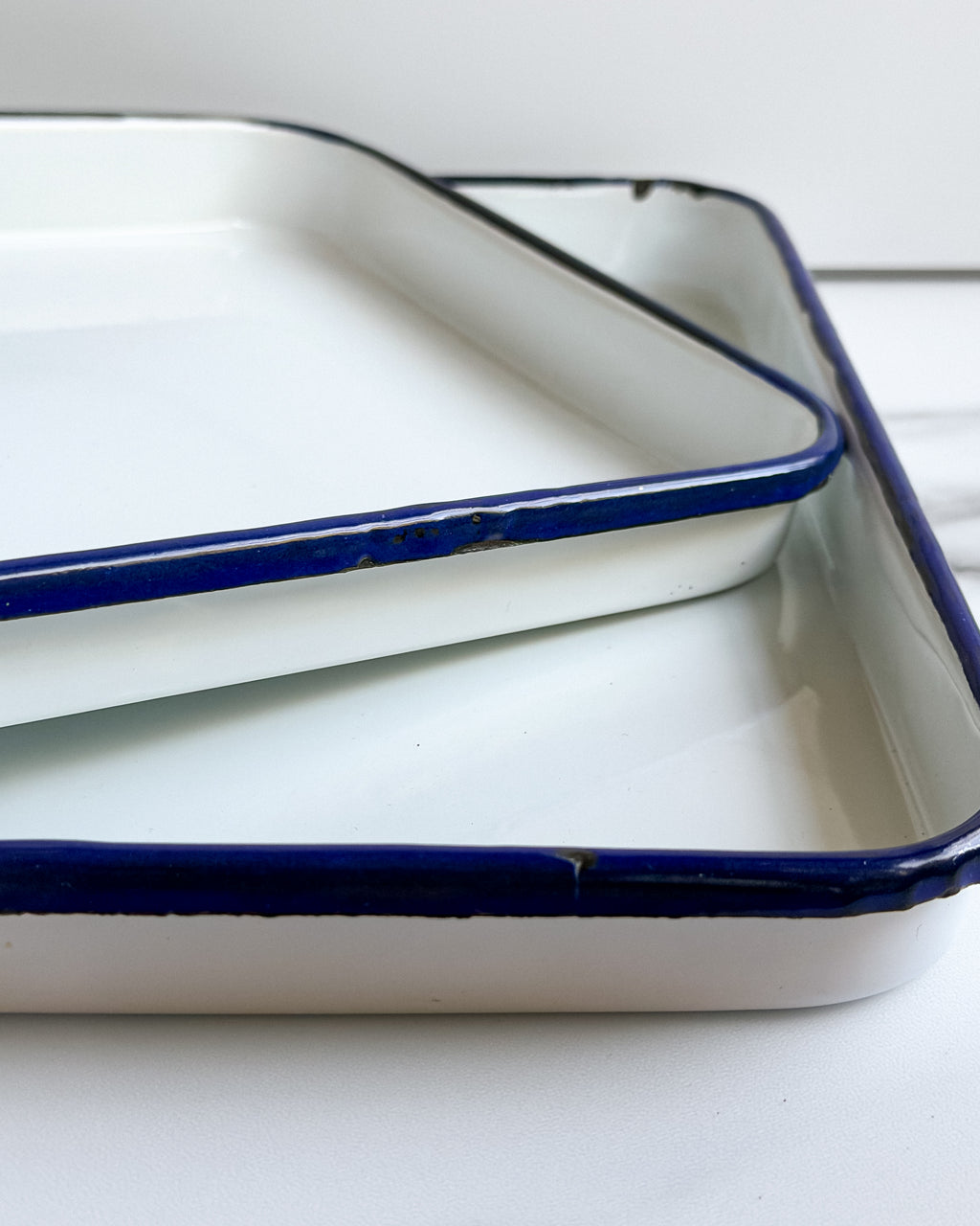 Vintage White Enamelware Trays with Cobalt Blue Rim , Set of 2 , 10.5” x 7.5