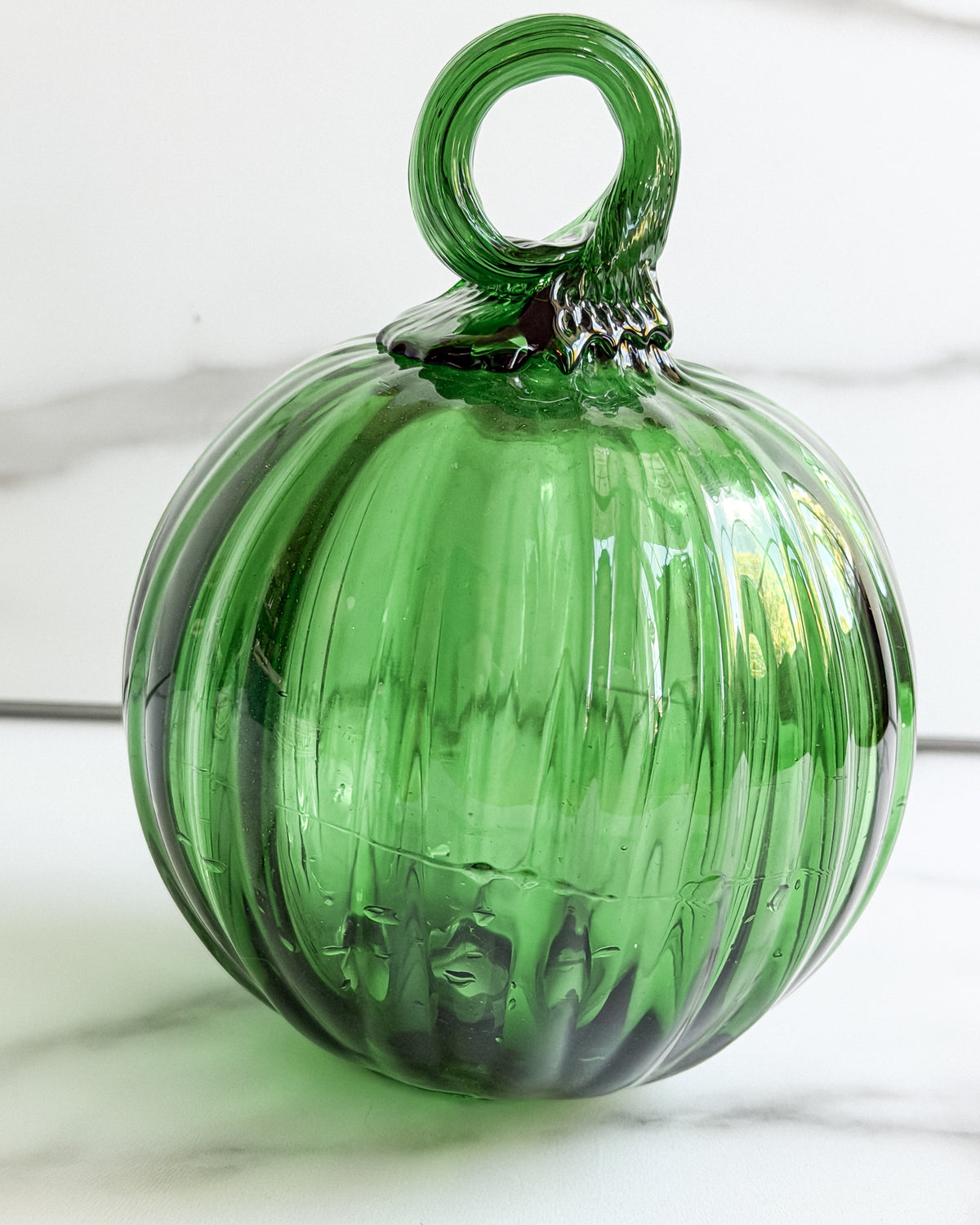 Vintage Emerald Green Hand-Blown Glass Pumpkin with Curled Stem  Glass Fall Decor