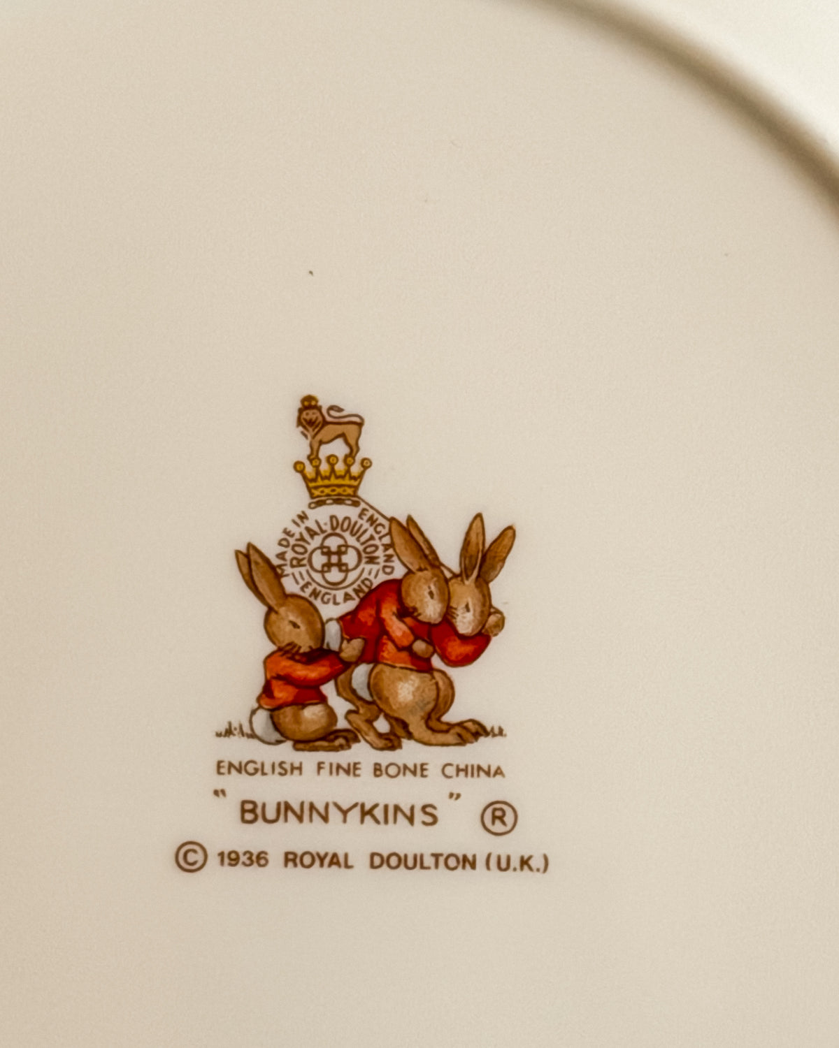 Vintage Royal Doulton Bunnykins Artist Plate English Fine Bone China Made in England 8”