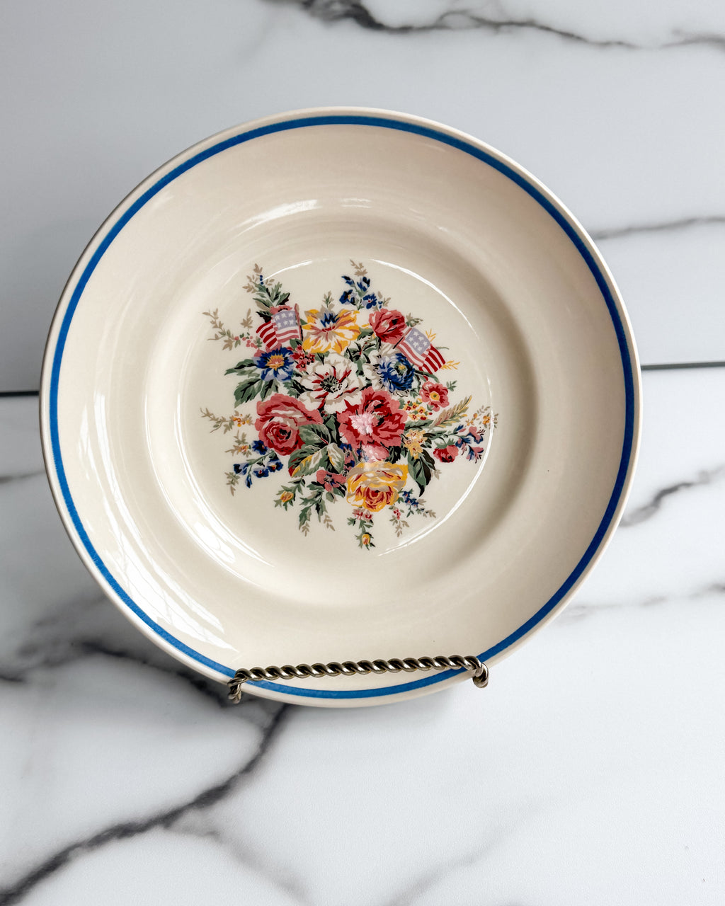 Ralph Lauren Dylan’s Grove Wedgwood 8” Plate Patriotic Floral Made in England