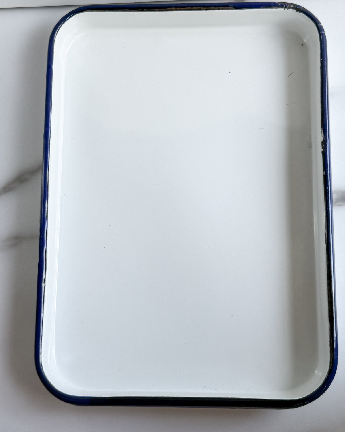 Vintage White Enamelware Trays with Cobalt Blue Rim , Set of 2 , 10.5” x 7.5